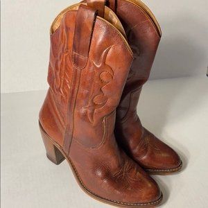 Brown Leather Cowboy boots made in Brazil